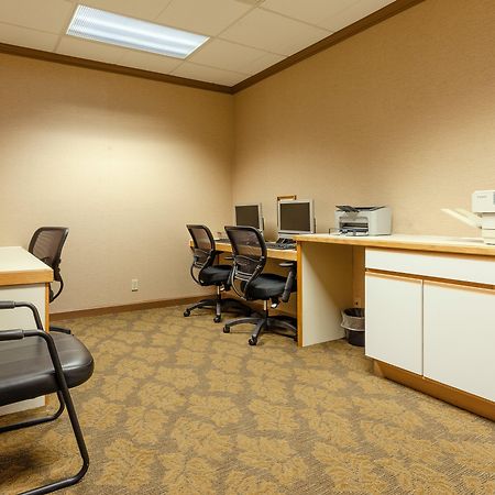 Red Roof Inn & Suites דקלב מראה חיצוני תמונה