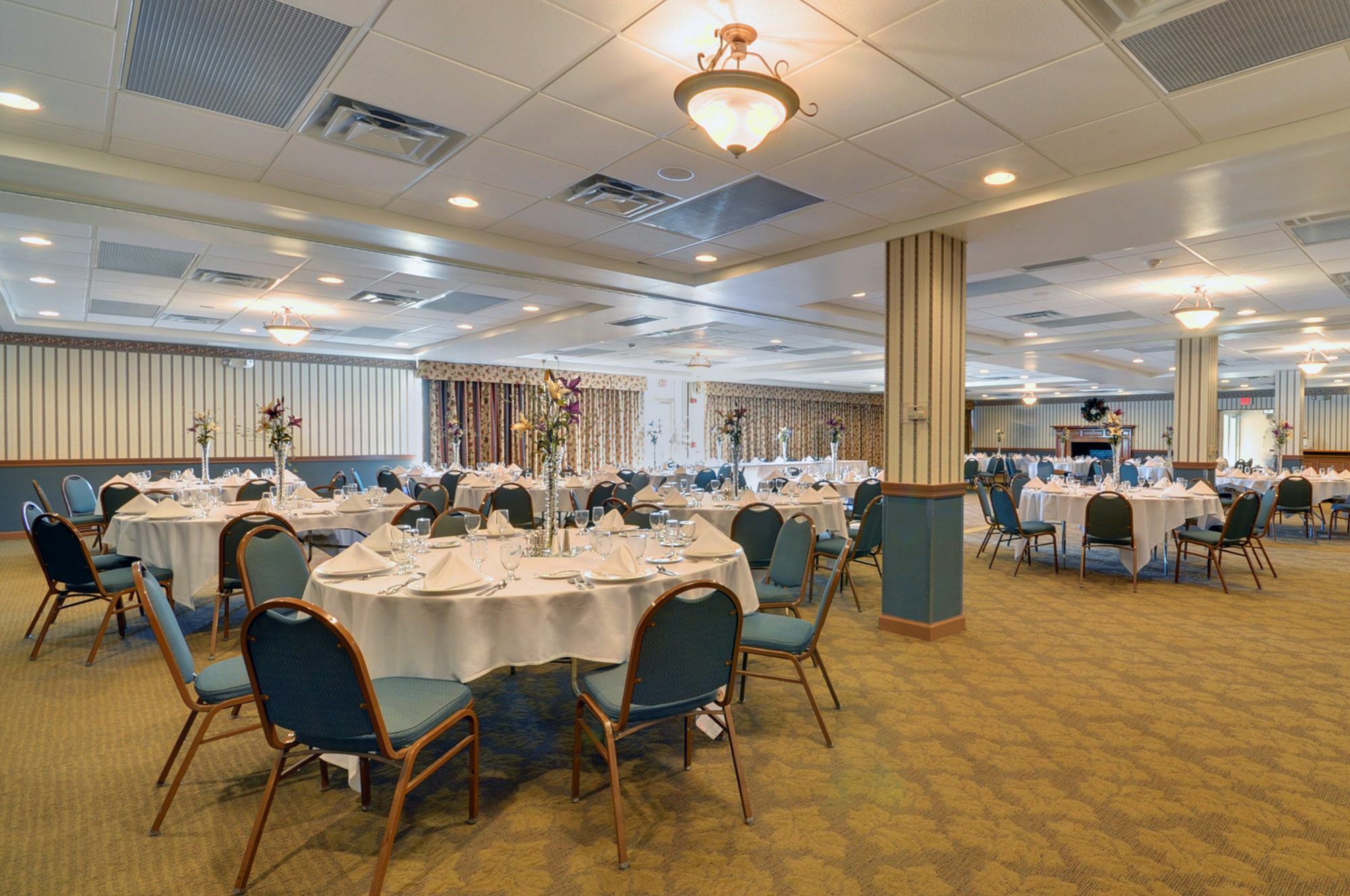 Red Roof Inn & Suites דקלב מסעדה תמונה